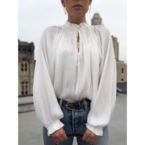 Zuri Pleated Puff Sleeve Top - White Worn Once - Picture 2 of 9